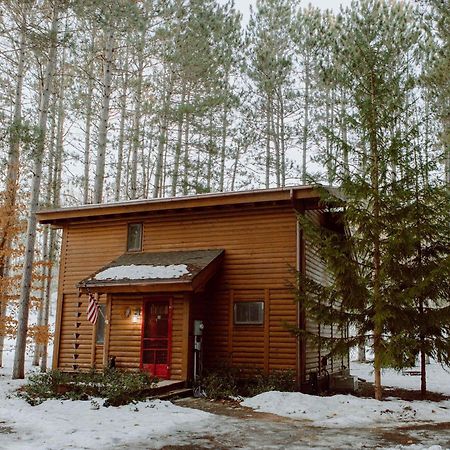 Thompsonville Crystal Mountain Cabin-Shuttle Pass Included! מראה חיצוני תמונה