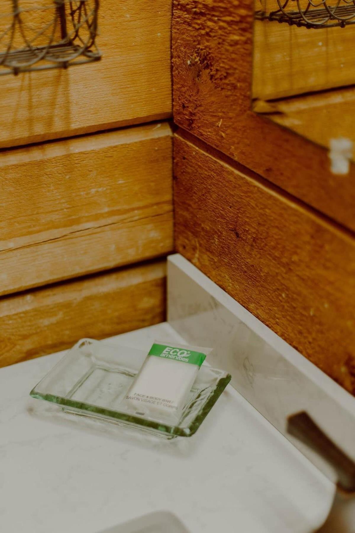 Thompsonville Crystal Mountain Cabin-Shuttle Pass Included! מראה חיצוני תמונה